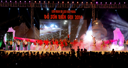 В Хайфоне открылся туристический фестиваль "Дошон – зов моря 2014"